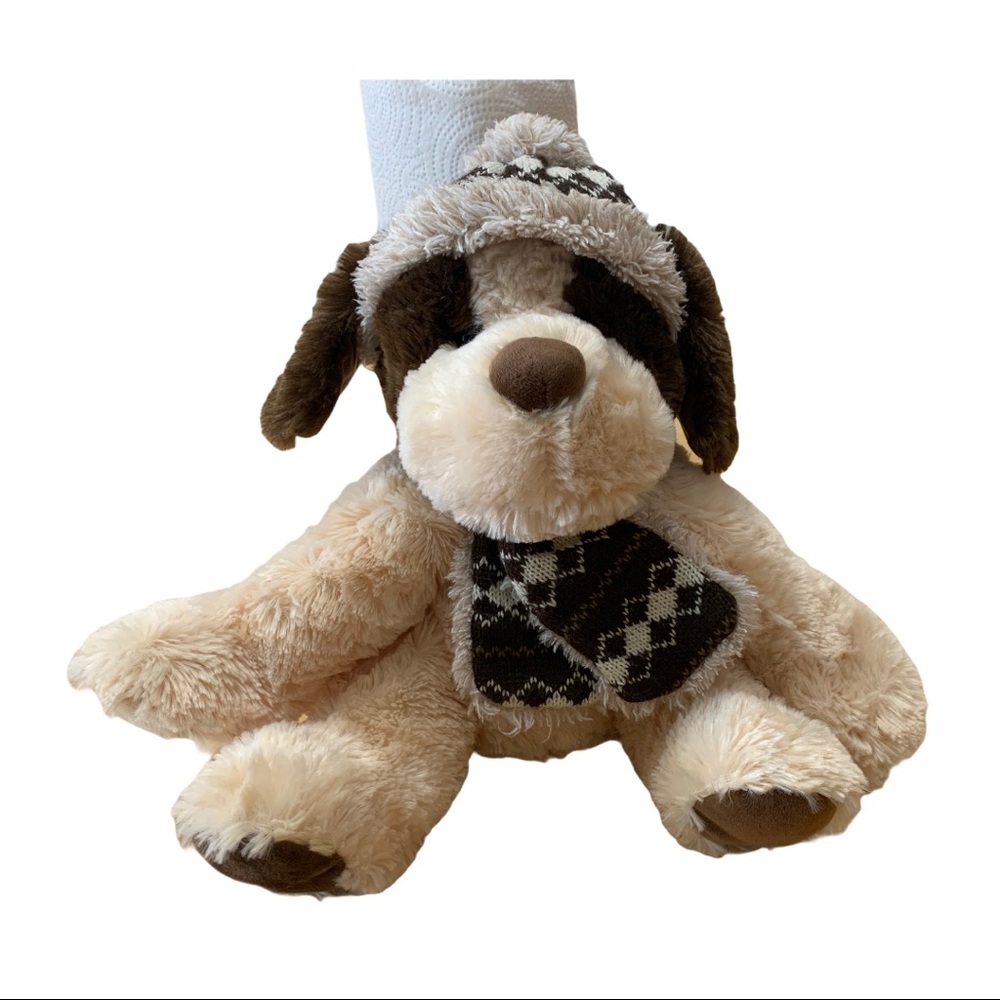 NWOT Hugfun International with bonet and scarf